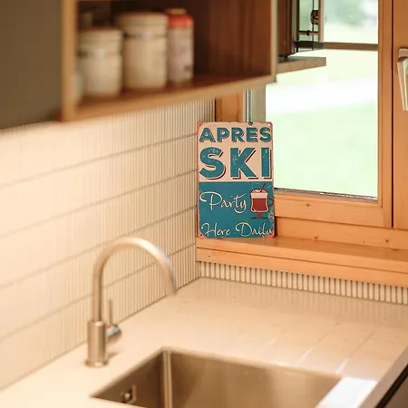 Blue Alpine Bis 6 Gaeste, Cheminee, 400 M Zum Skilift 아파트