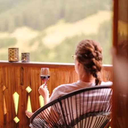 Blue Alpine Bis 6 Gaeste, Cheminee, 400 M Zum Skilift Sedrun