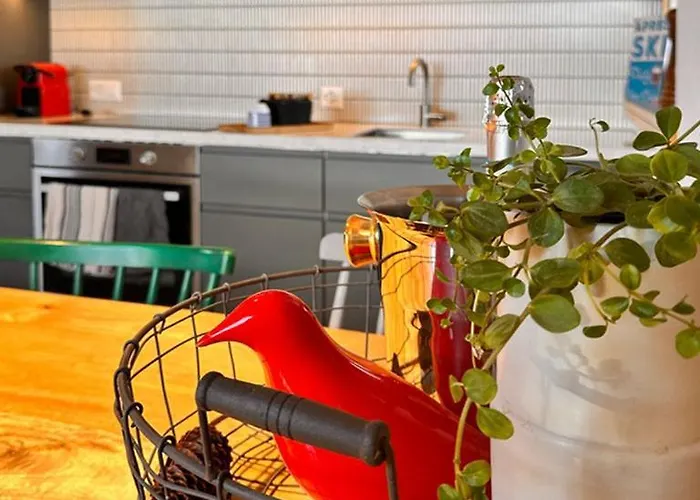 Blue Alpine Bis 6 Gaeste, Cheminee, 400 M Zum Skilift Sedrun